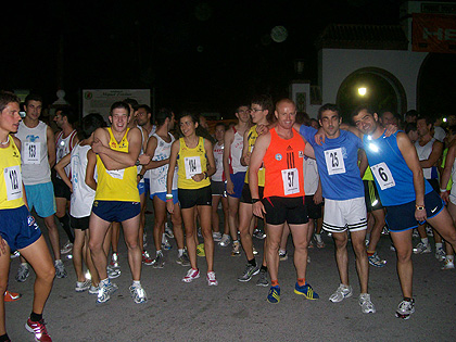 Un total de 160 personas participaron en la I Carrera Popular ‘Los Charcones’ de Miguel Esteban