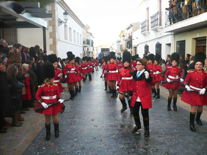 Mucho colorido y fantasía en el Desfile Comarcal del Carnaval de Miguel Esteban 