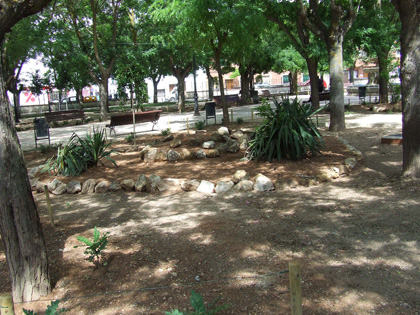 El Parque Municipal de Miguel Esteban continúa mejorando su aspecto 
