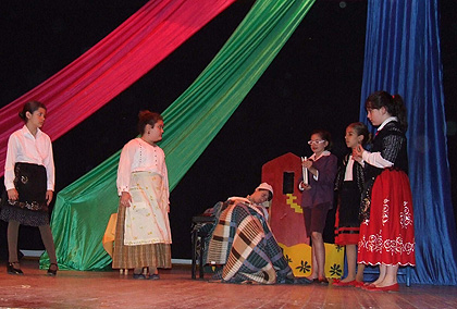 Los más pequeños pusieron arte e ilusión sobre el escenario, en 
las II Jornadas de Teatro Escolar